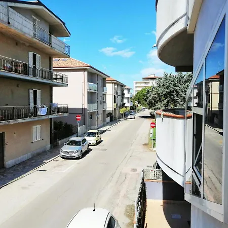 Holihome_ludi - Bilocale Vicino Al Mare Alba Adriatica